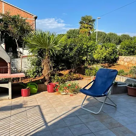 Pape Guest house Malinska