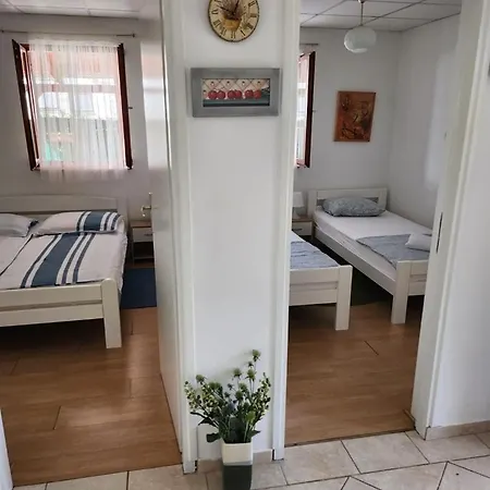 Pape Penzion Malinska